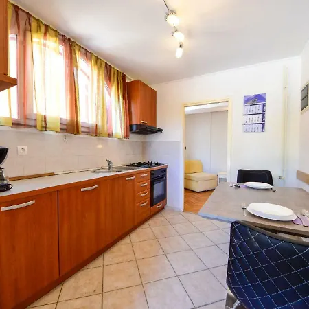 Lidija By Interhome 마툴지